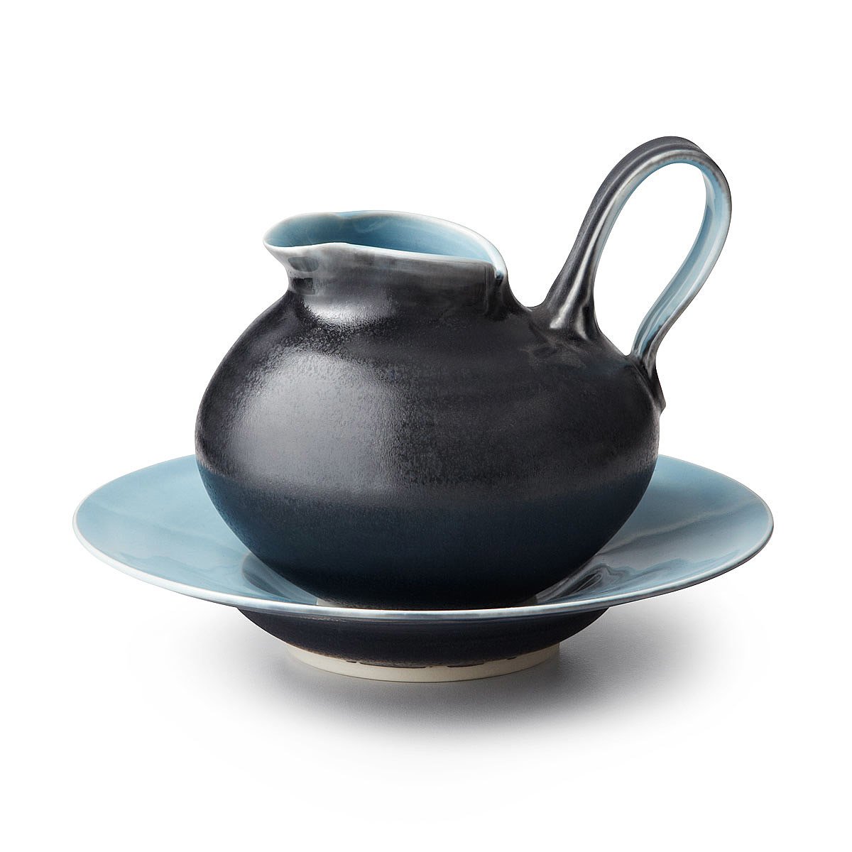 Classic Blue Gravy Boat and Saucer sauce, dinner