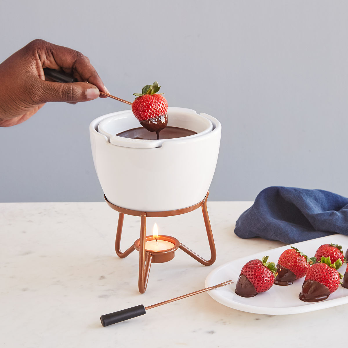 Chocolate Fondue Maker | Dessert fondue, DIY chocolate fondue ...