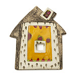 EARTHENWARE AND FUSED GLASS HOUSE TRIVET