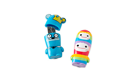 Mimobot: USB Flash Drive