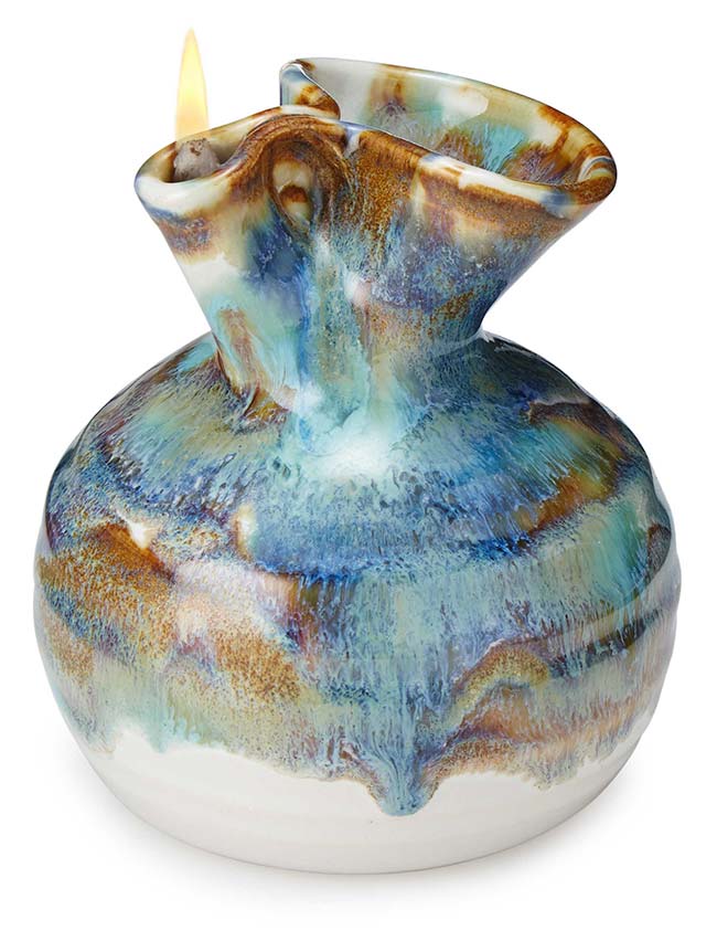 Our Guide to Eighth Anniversary Gifts From Stoneware to Sculpted