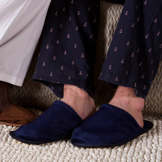 mens microwave heated slippers