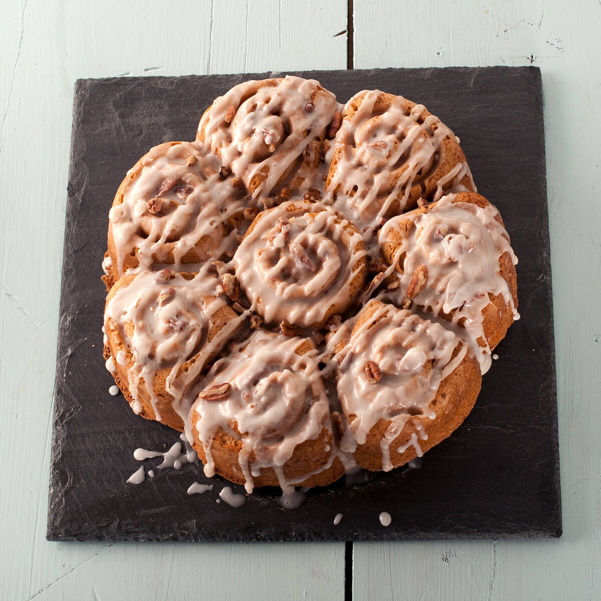 Cinnamon Bun Pull Apart Pan cinnamon bun pan, baking pan