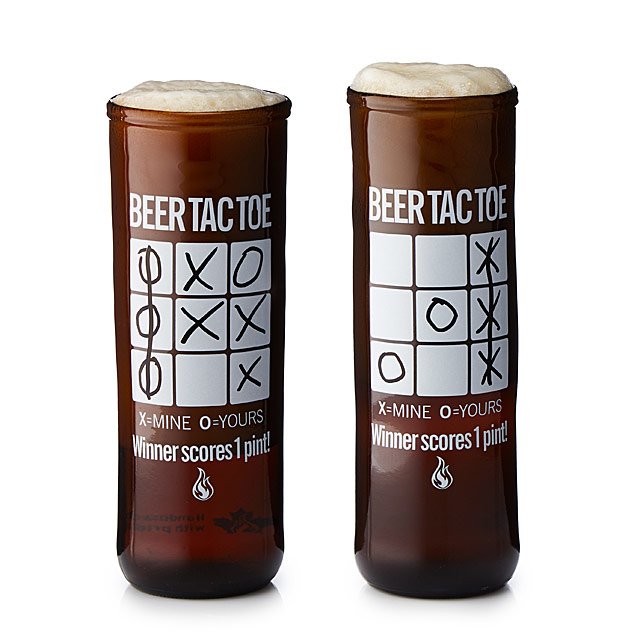 TicTacToe Beer Glass Set Fun Drinking Game Glasses; Gifts for the Man Cave