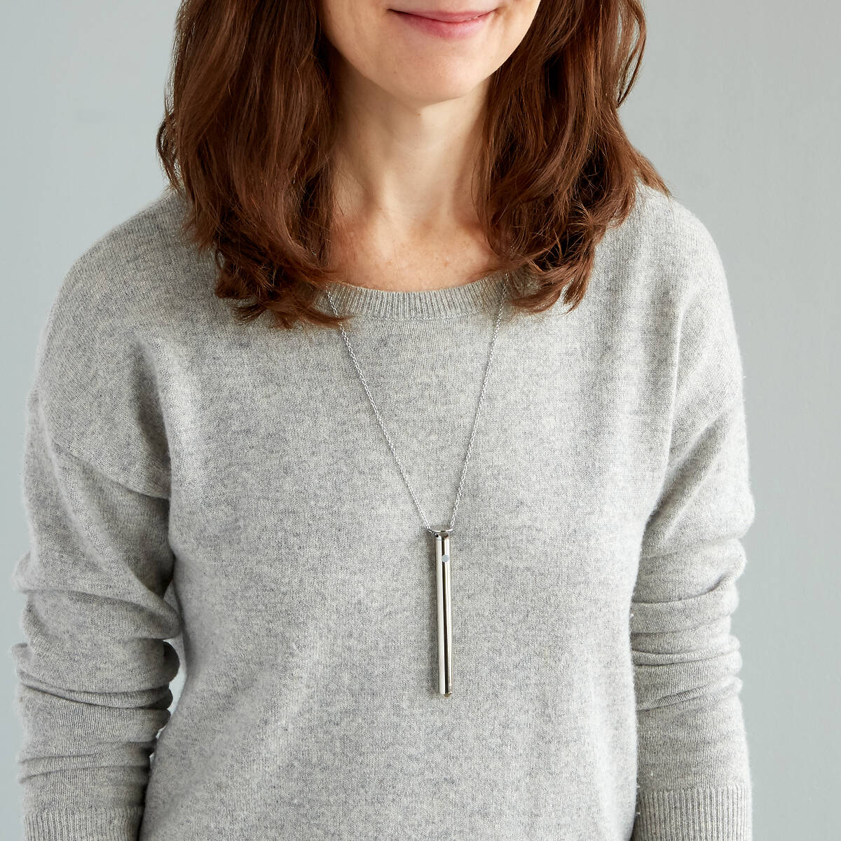 Vesper Vibrator Necklace Crave Vibrators Vibe Necklace UncommonGoods vesper-vibrator-necklace-crave-vibrators-vibe-necklace-uncommongoods