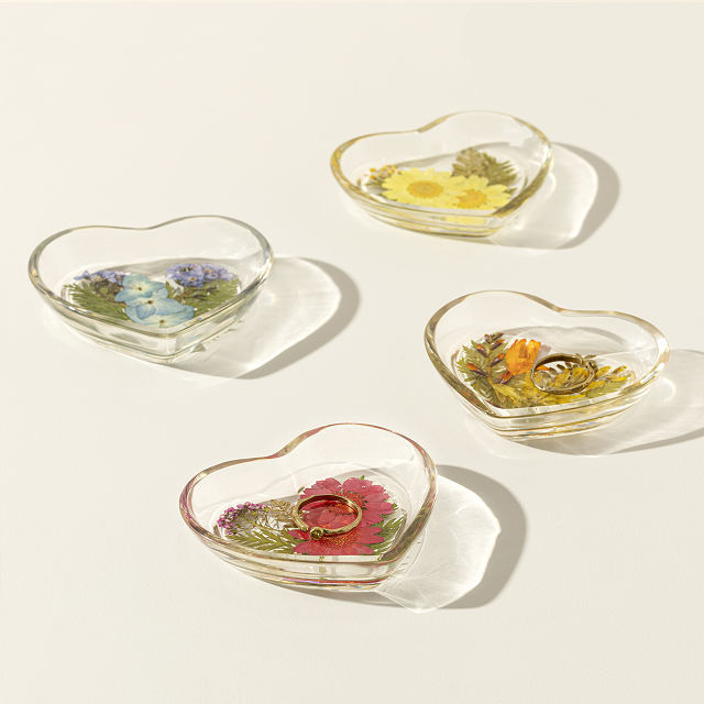 Birth Month Flower Ring Tray